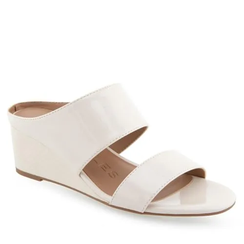 Aerosoles Women's Wheeler Wedge Sandal, Eggnog Patent PU, 8.5