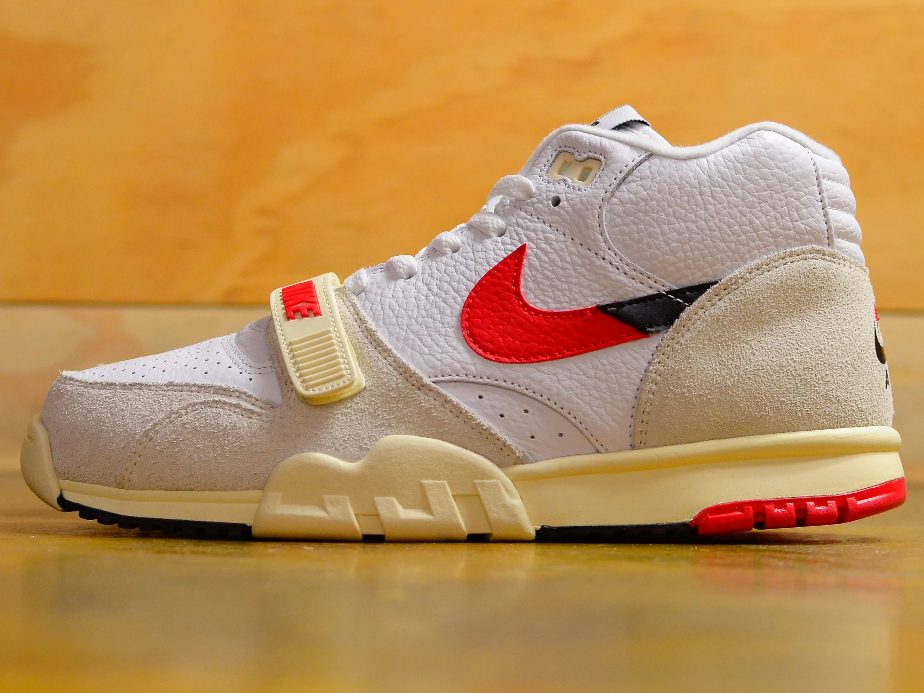 Air Trainer 1 - White / Black / Coconut Milk / University Red