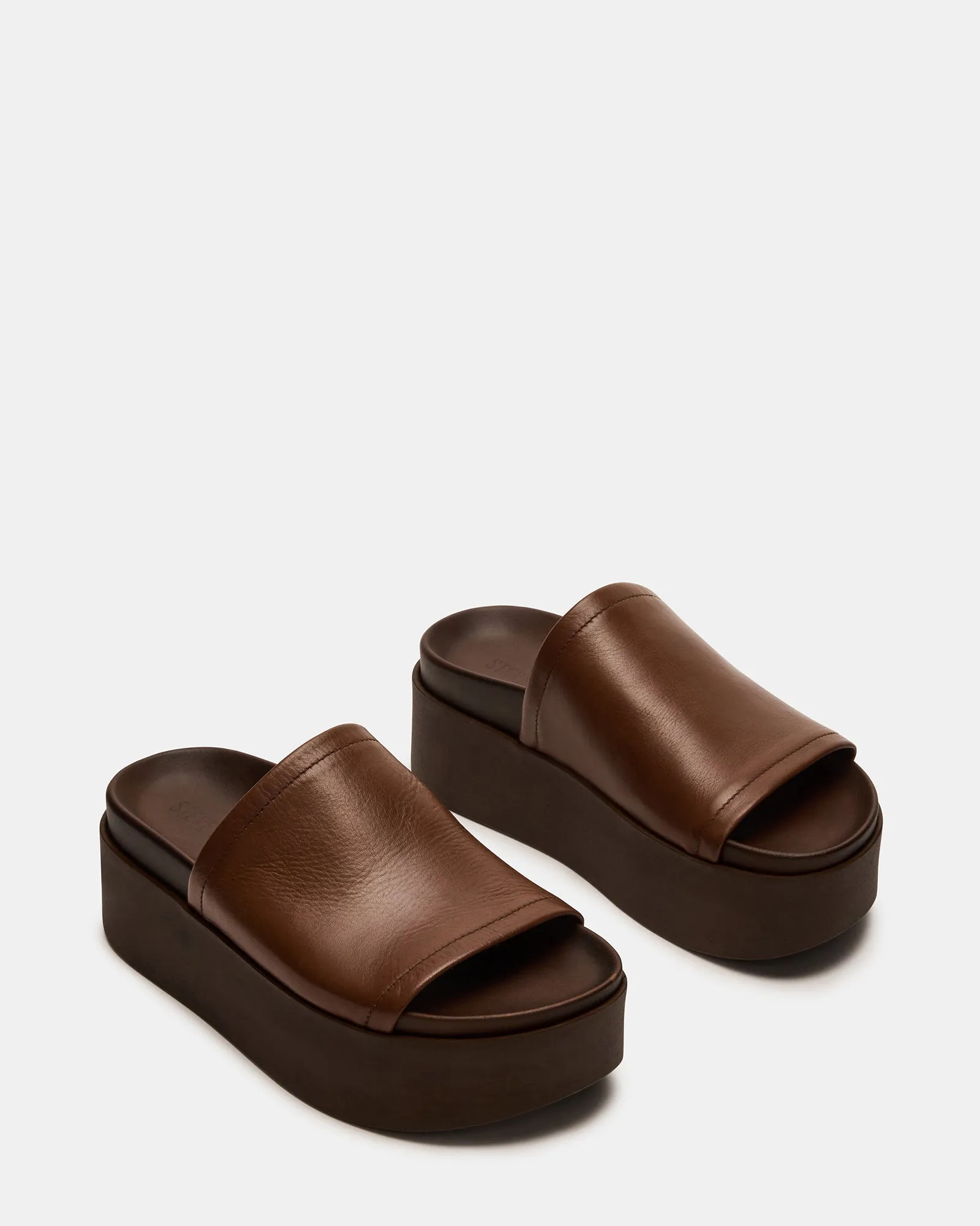 ARWEN BROWN LEATHER