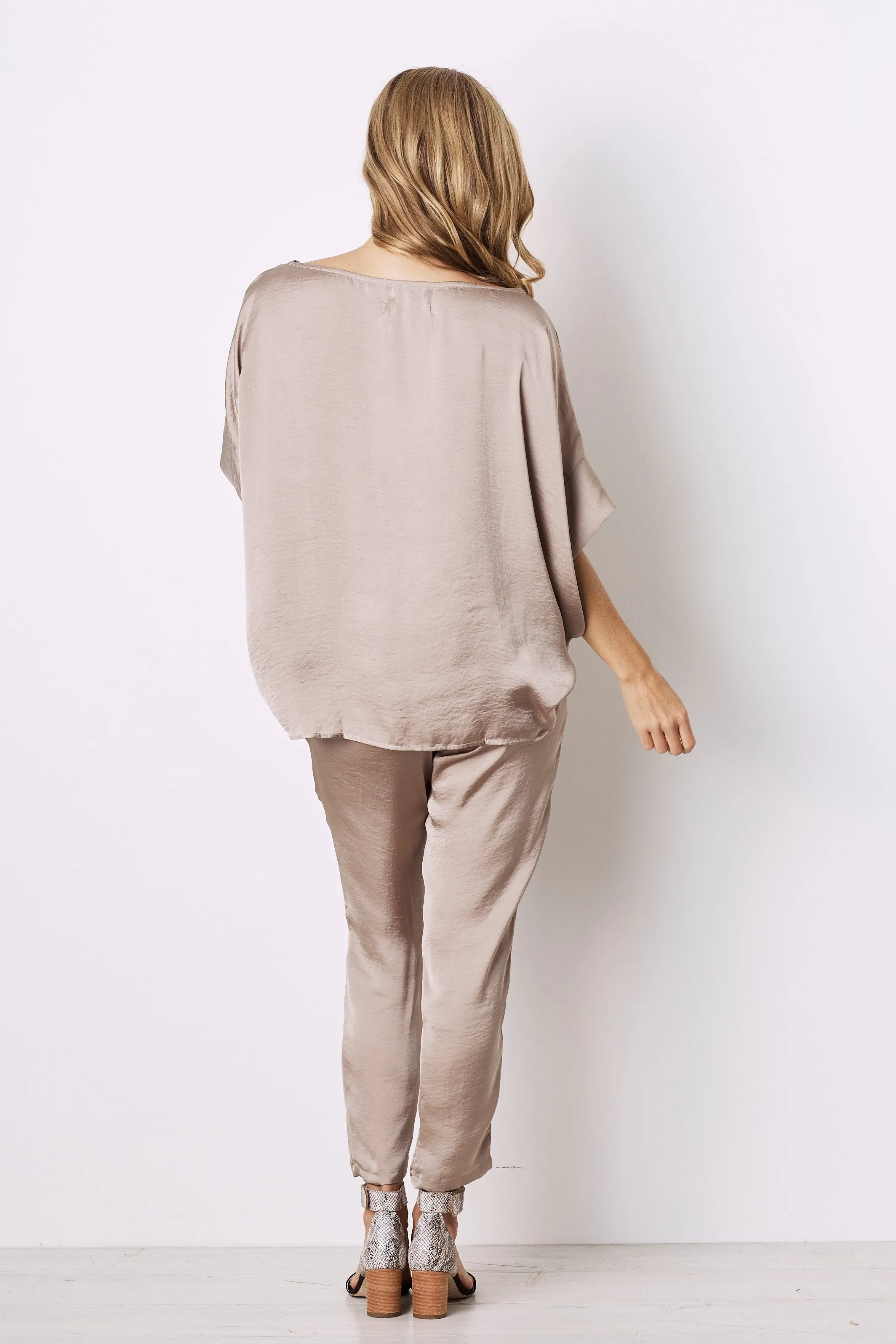 Camilla Pants Almond