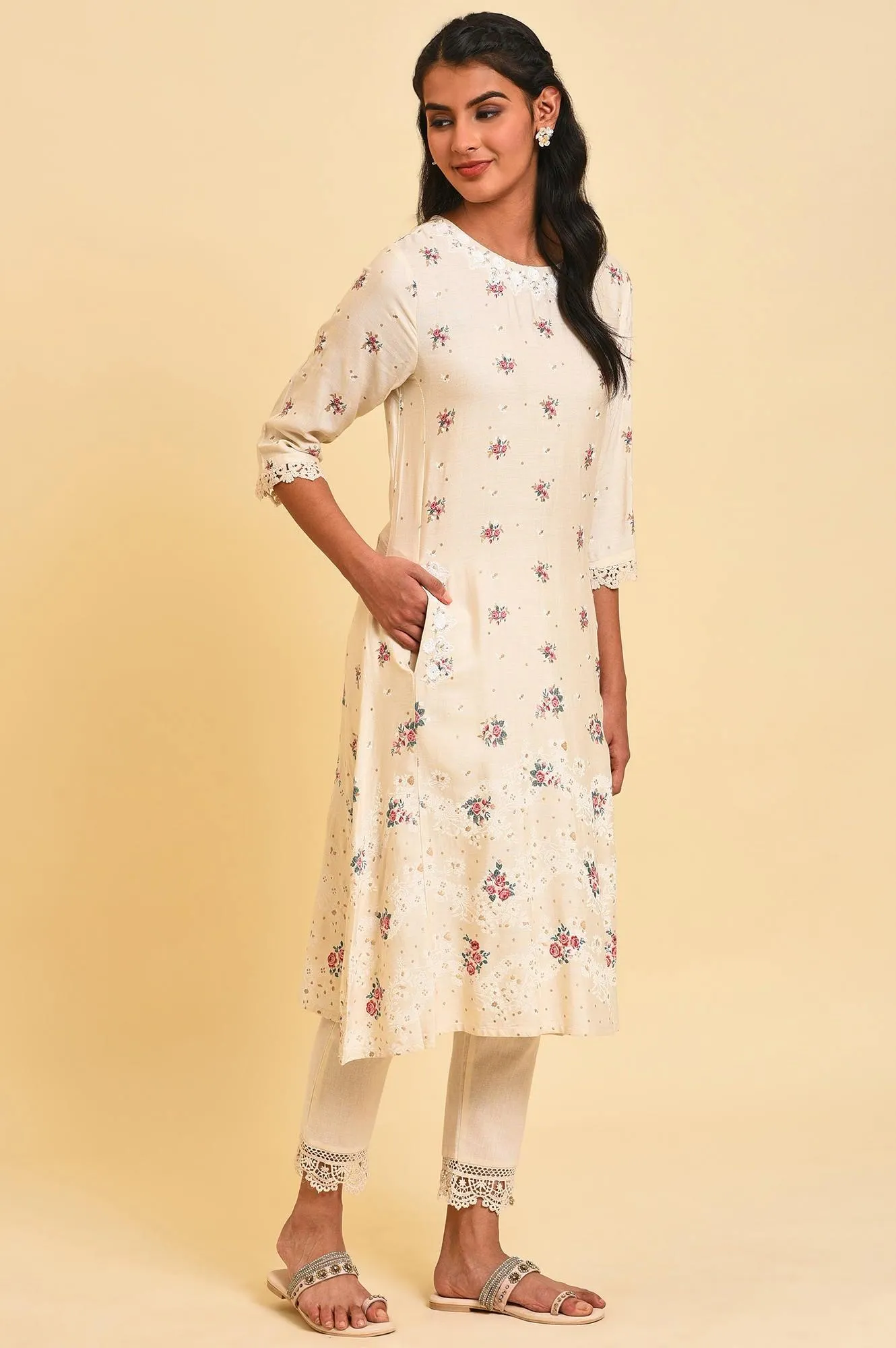 Ecru Glitter Floral Print Mix Plus Size kurta