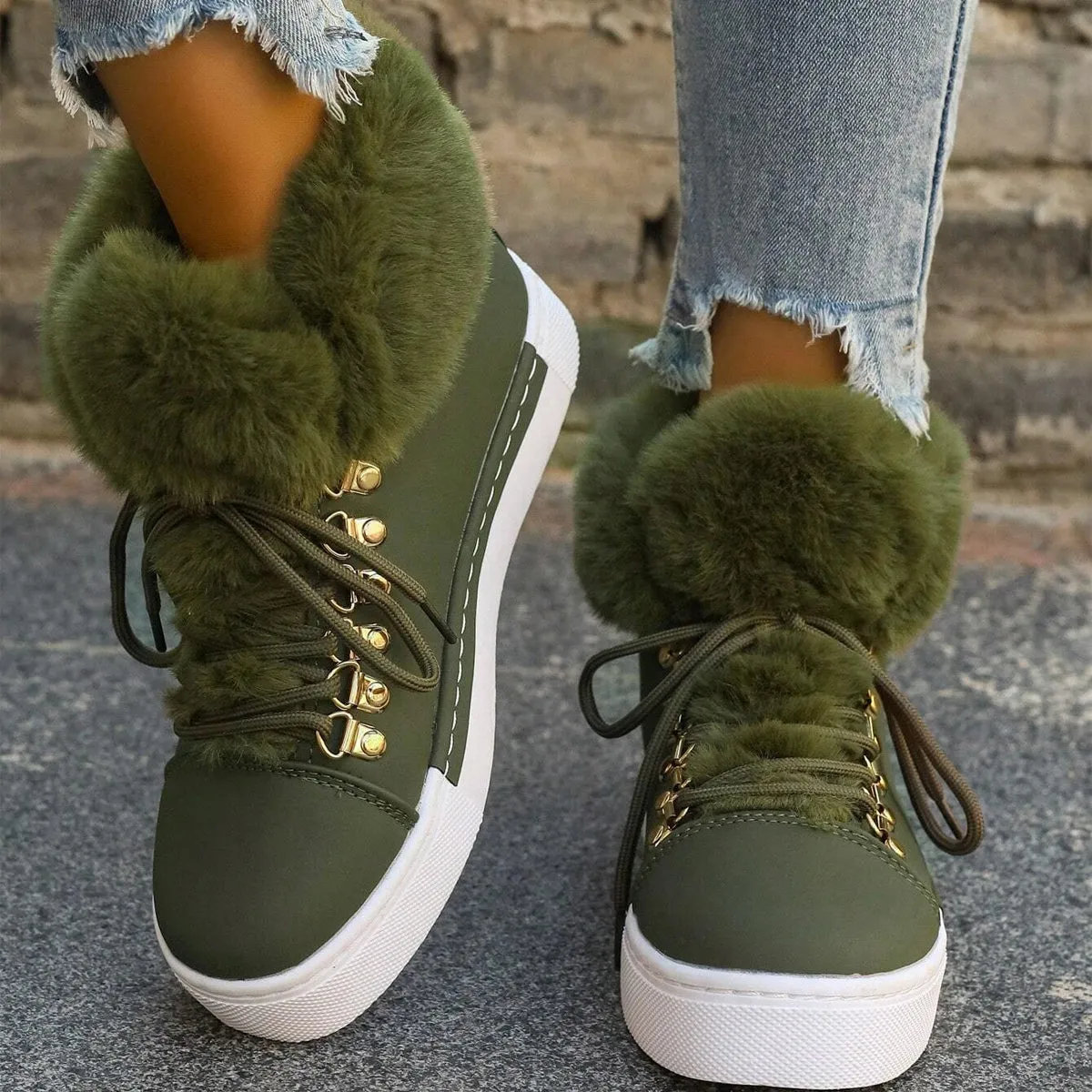 Furry warm lace-up platform snow booties