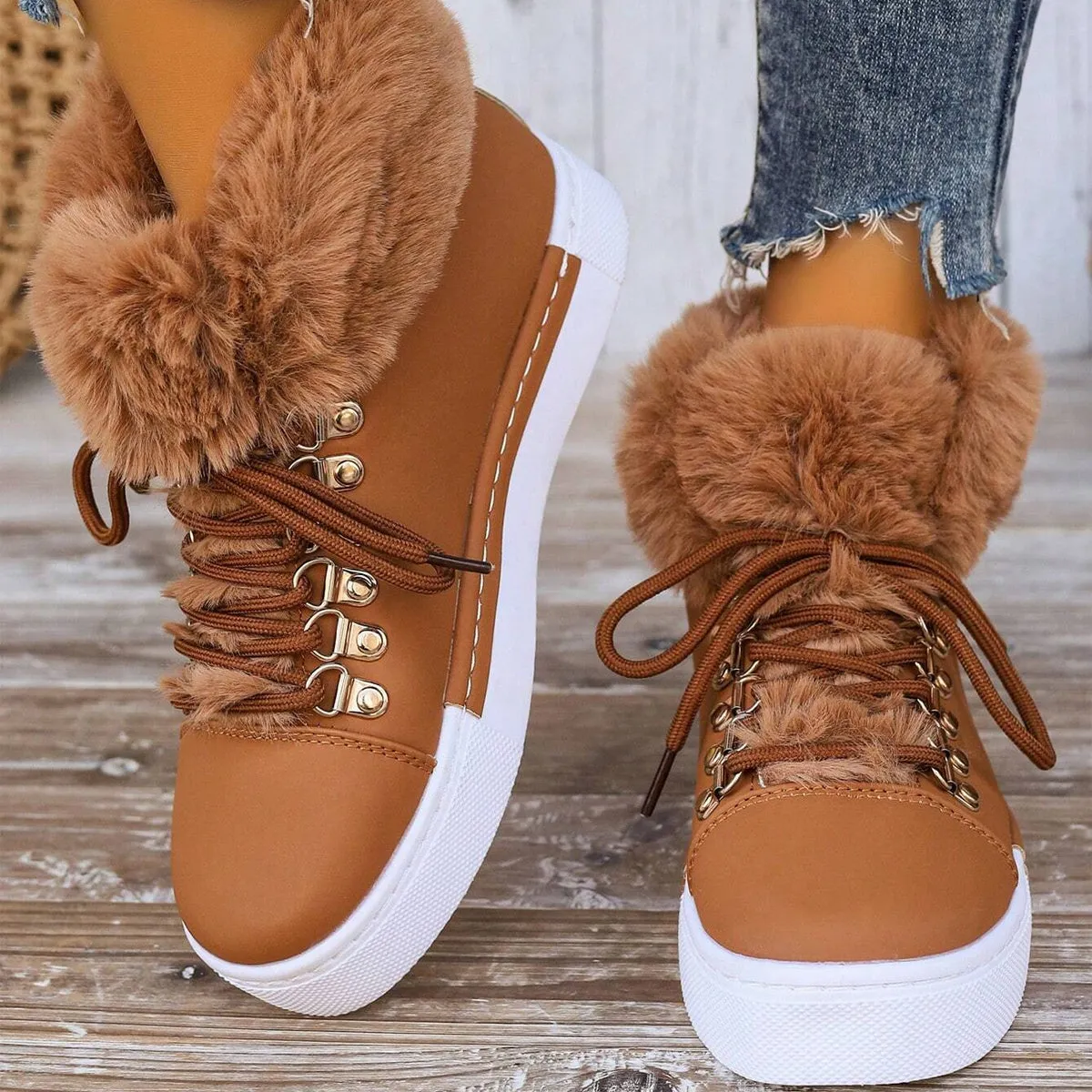 Furry warm lace-up platform snow booties