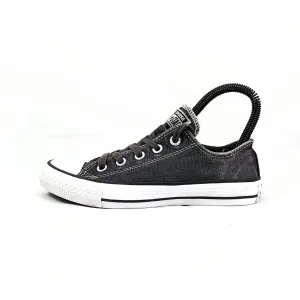 Gray Converse-Sneakers
