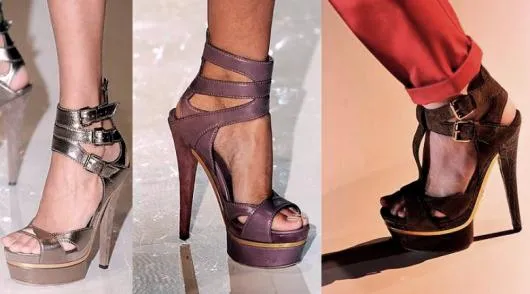 Gucci - Iman  Bronze Platform Pumps with Suede Heel and Ankle Straps - IT 38