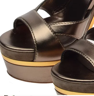 Gucci - Iman  Bronze Platform Pumps with Suede Heel and Ankle Straps - IT 38