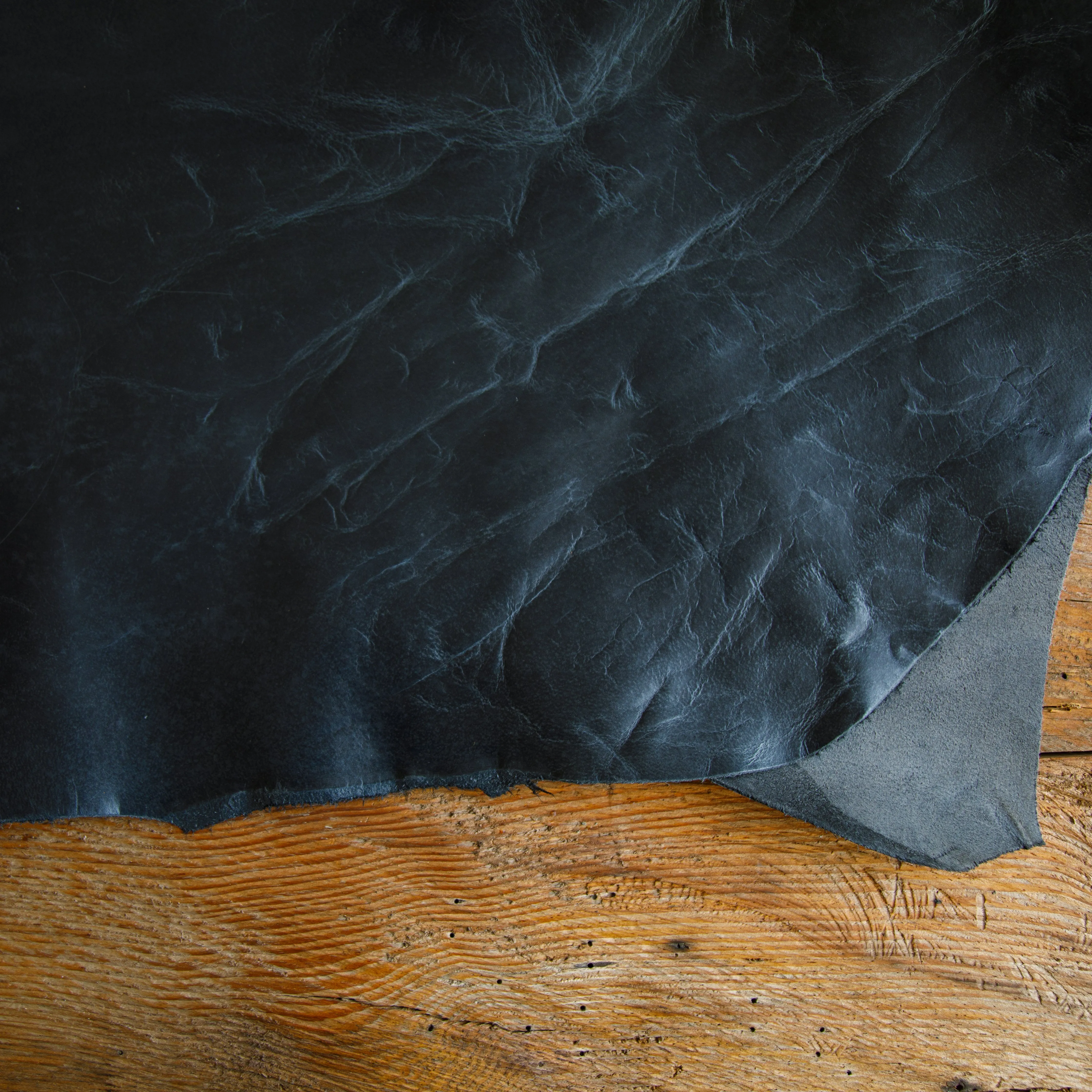 Hight Quality Black Crazy Horse Leather