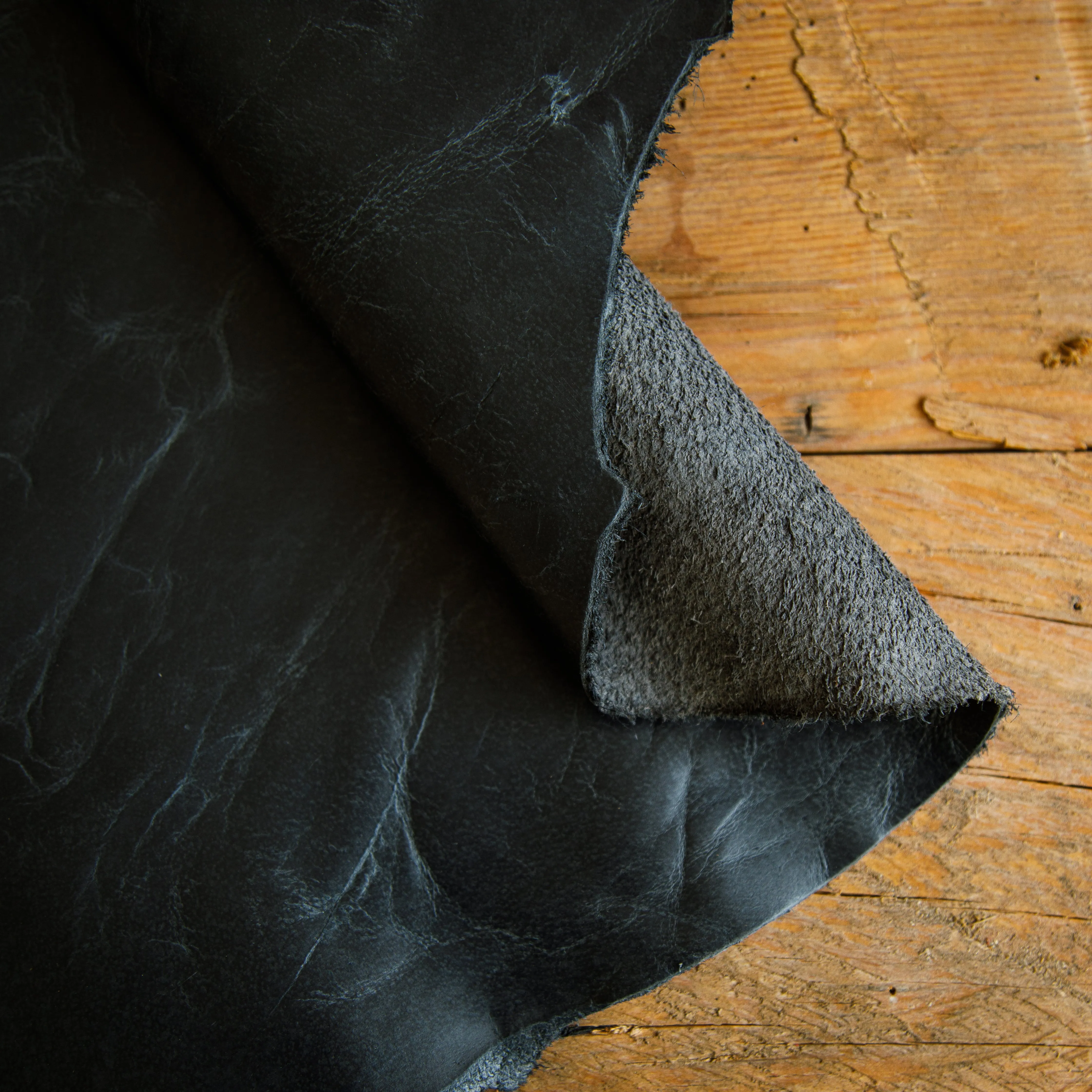 Hight Quality Black Crazy Horse Leather