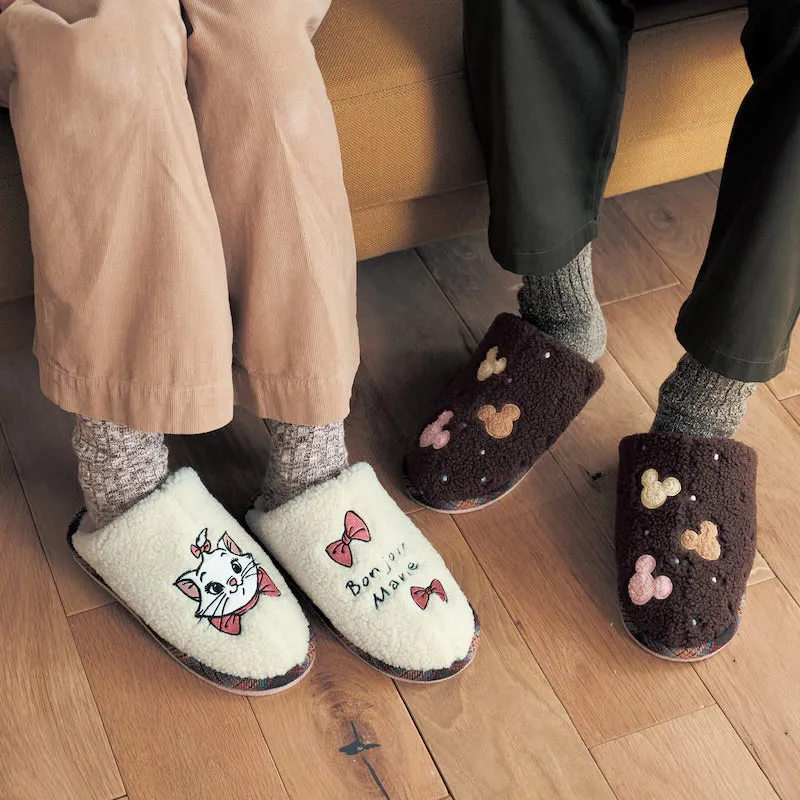 JP x BM - Winnie the Pooh Fluffy Boa Slippers for Adults