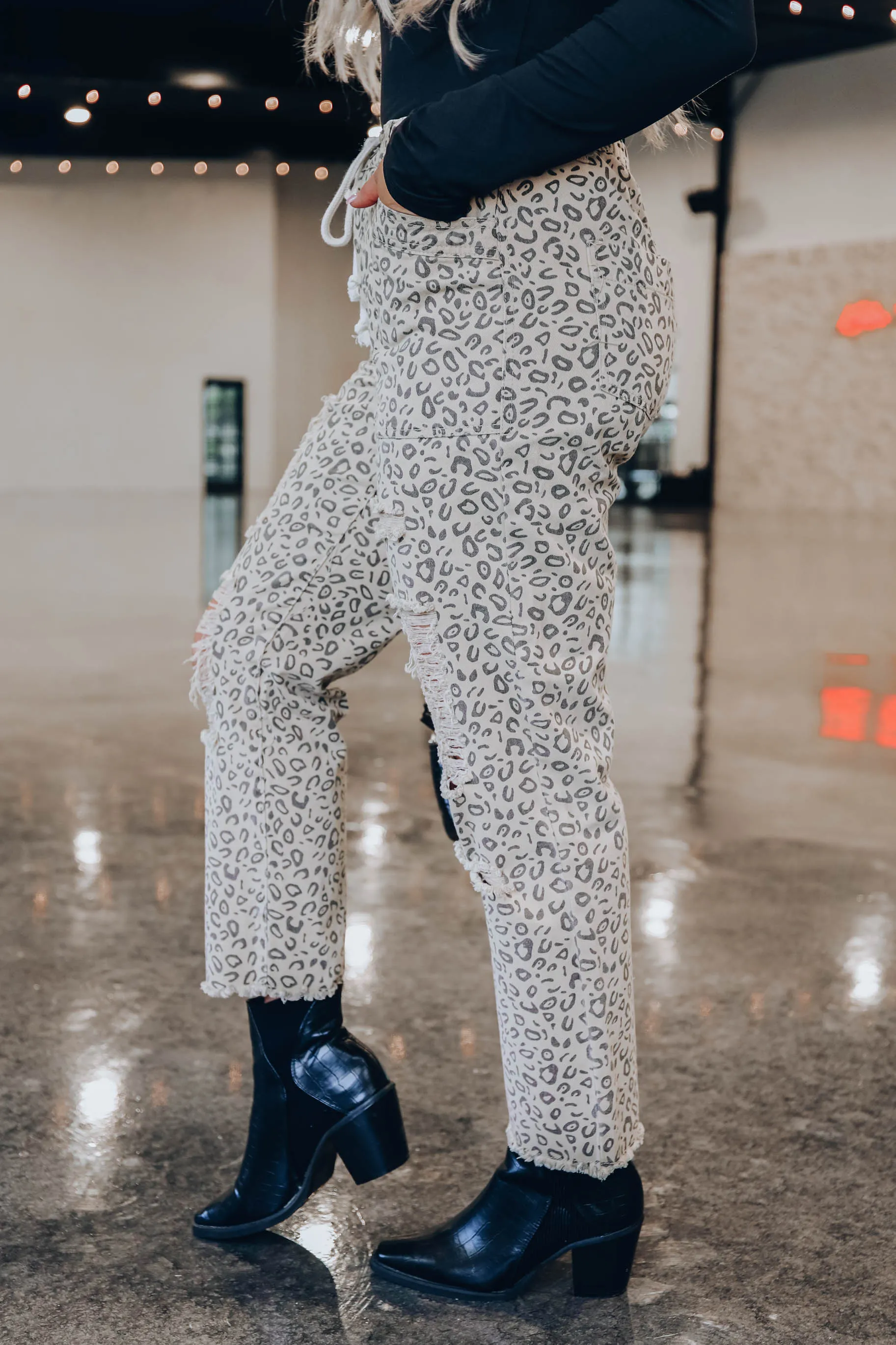 Jungle Fever Leopard Pants - Khaki