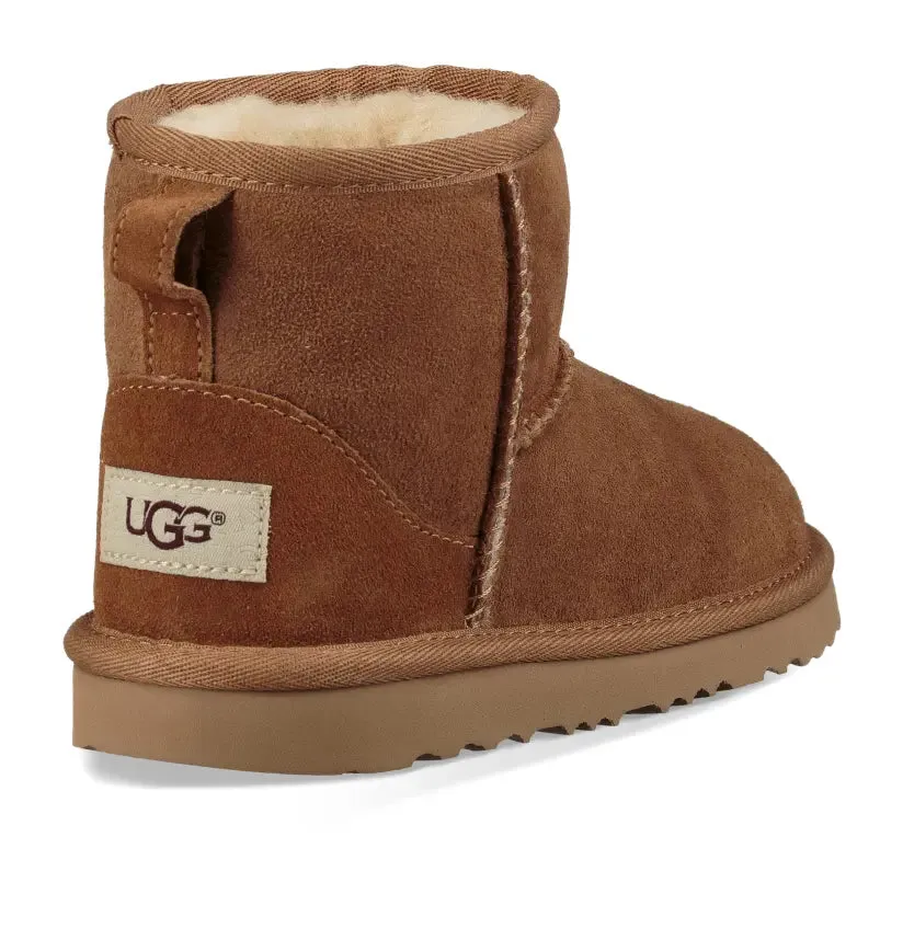 Kid’s UGG Classic Mini II – Cozy Comfort for All-Day Play