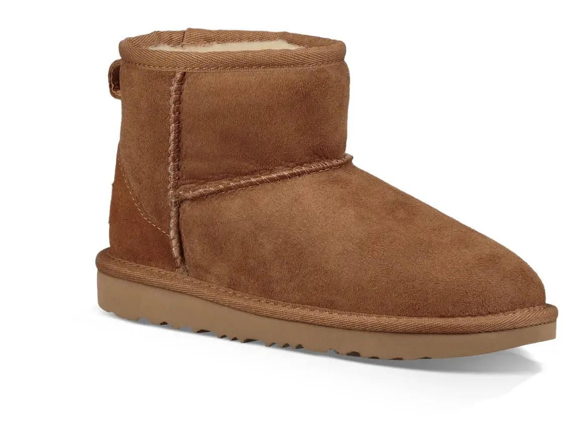 Kid’s UGG Classic Mini II – Cozy Comfort for All-Day Play
