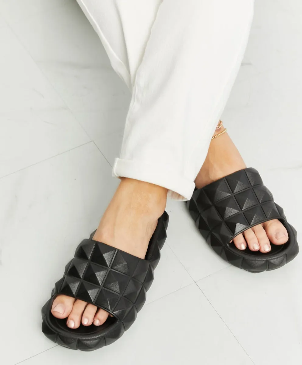 Let's Chill 3D Stud Slide Sandals