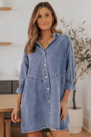 Lichtblauwe Denim Mini-jurk met Knoopsluiting en Lange Mouwen