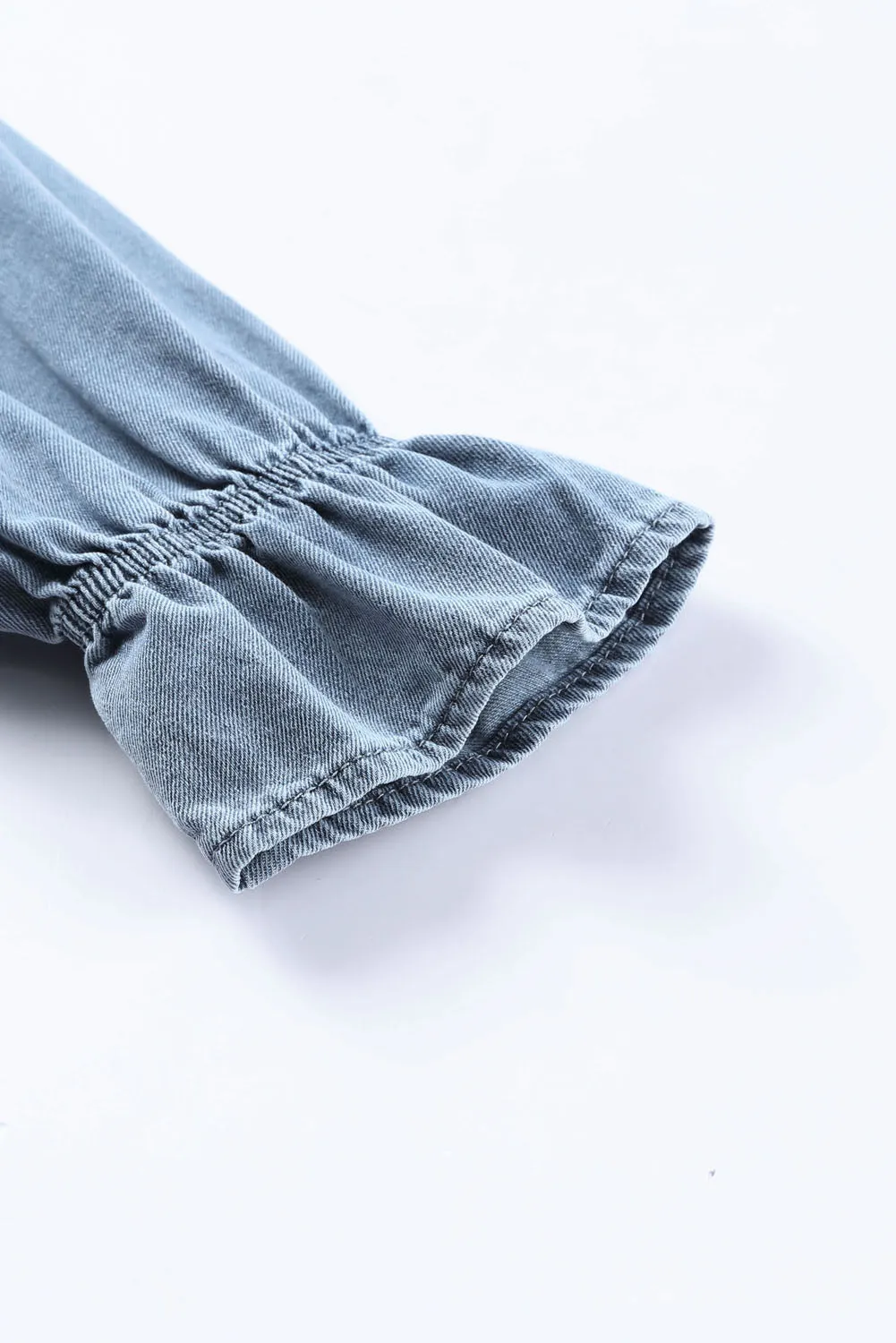 Lichtblauwe Denim Mini-jurk met Knoopsluiting en Lange Mouwen