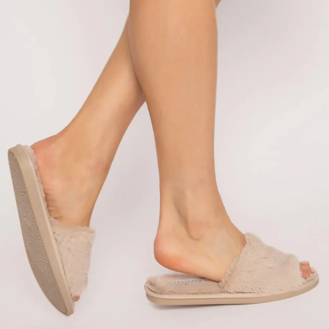 Luxe Plush Slippers (Champagne)