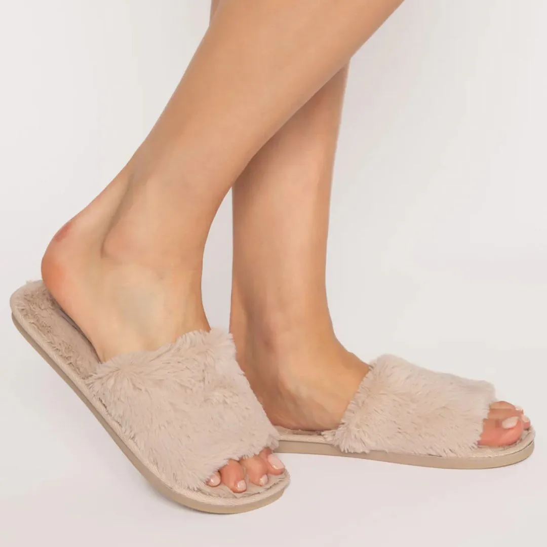 Luxe Plush Slippers (Champagne)