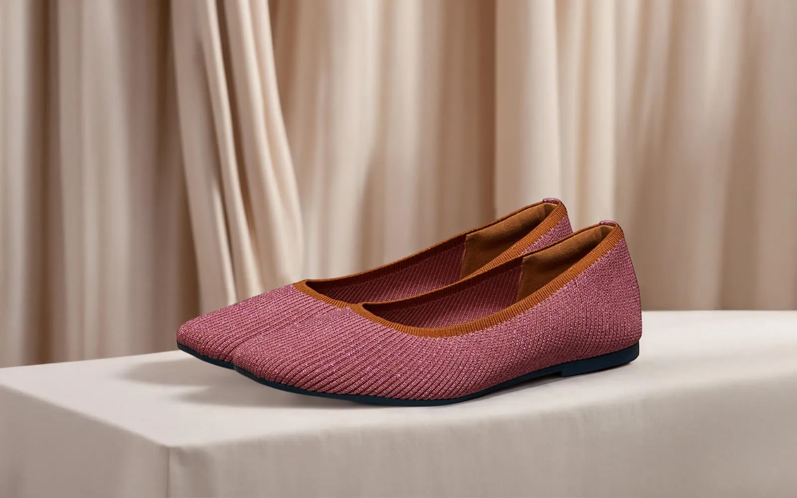 Metallic Square Flats : Pink