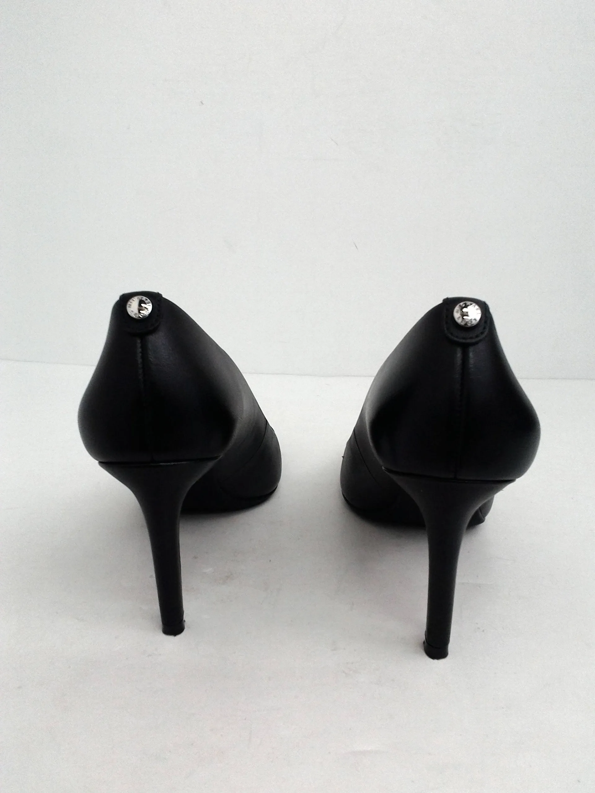 Michael Kors Women's Black Leather Pumps Size 7.5 M