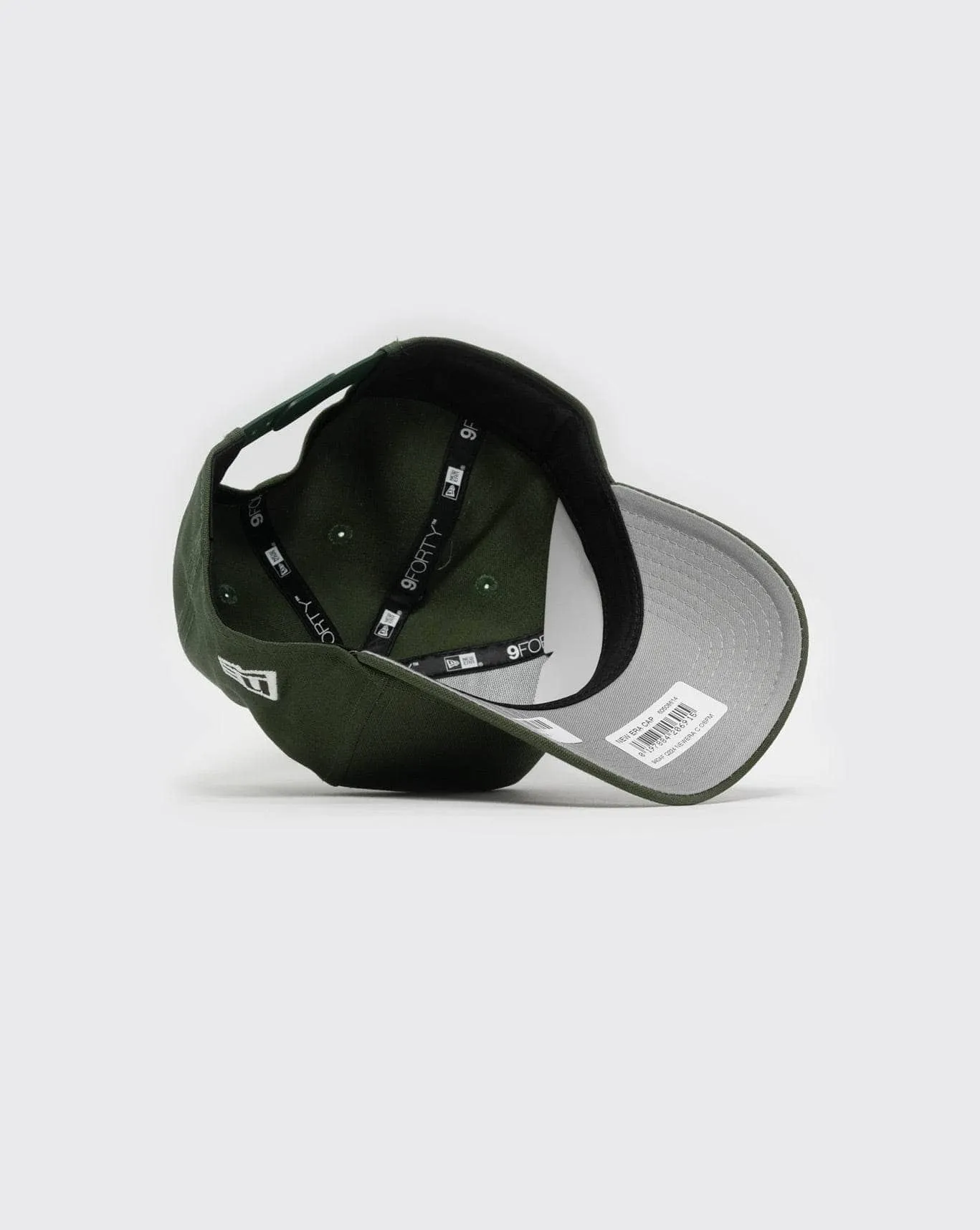 new era 940 aframe NE canvas