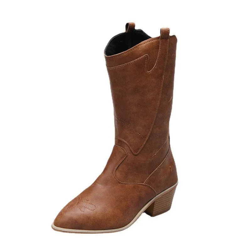 New in autumn and winter with oversized pointed toes hand-embroidered soft leather mid-tube knight boots