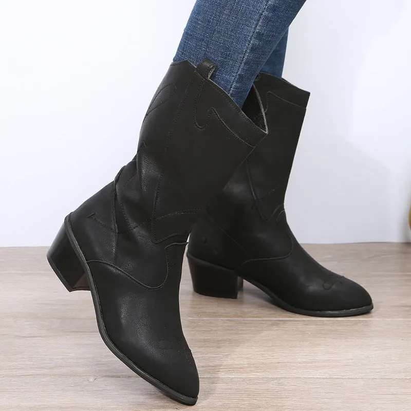 New in autumn and winter with oversized pointed toes hand-embroidered soft leather mid-tube knight boots