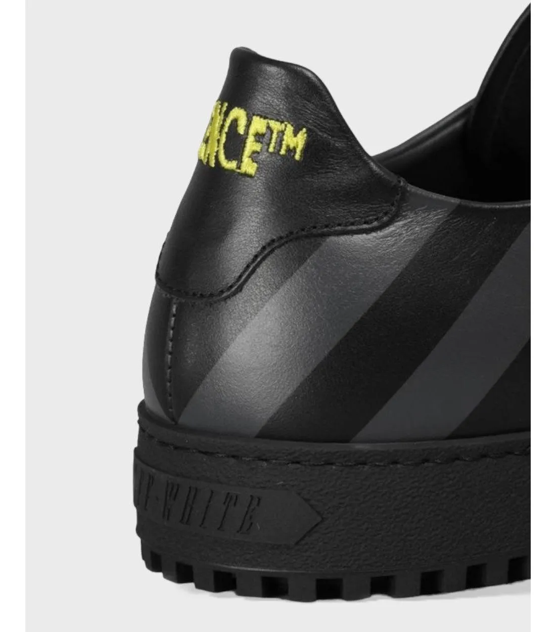 Off-White Zwart Kalfsleren Silence Dames Sneakers