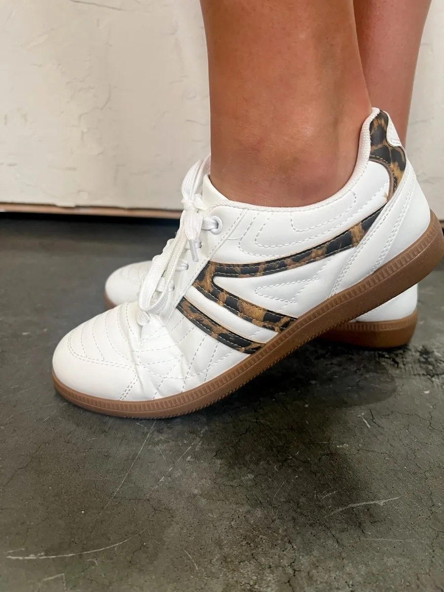 On The Move Sneaker - Leopard