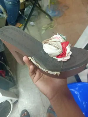 Open Toe In Wedge
