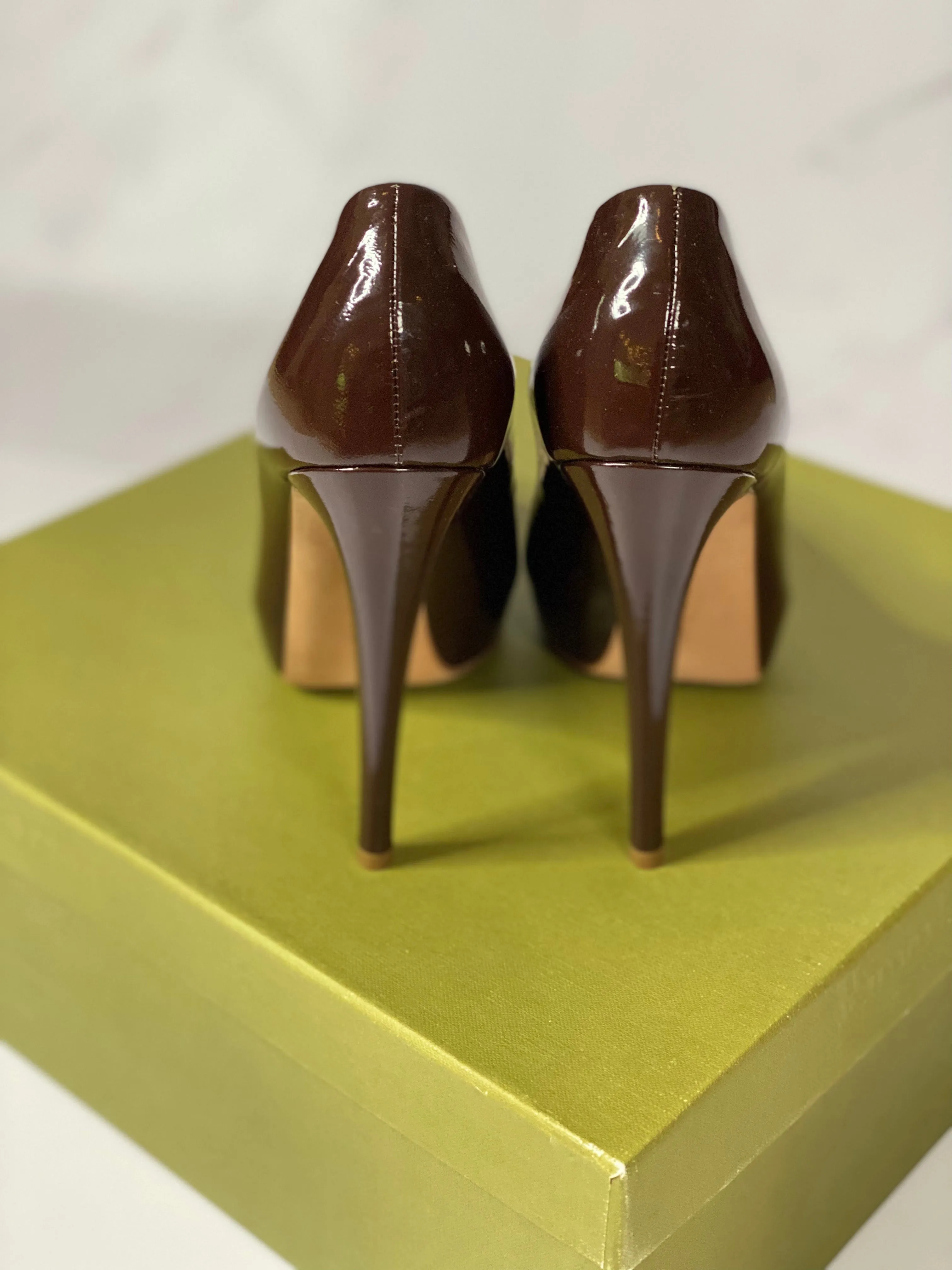 Patent Pumps