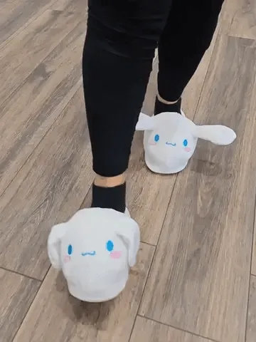 Sanrio Kuromi Cinnamoroll Plush Indoor Slippers
