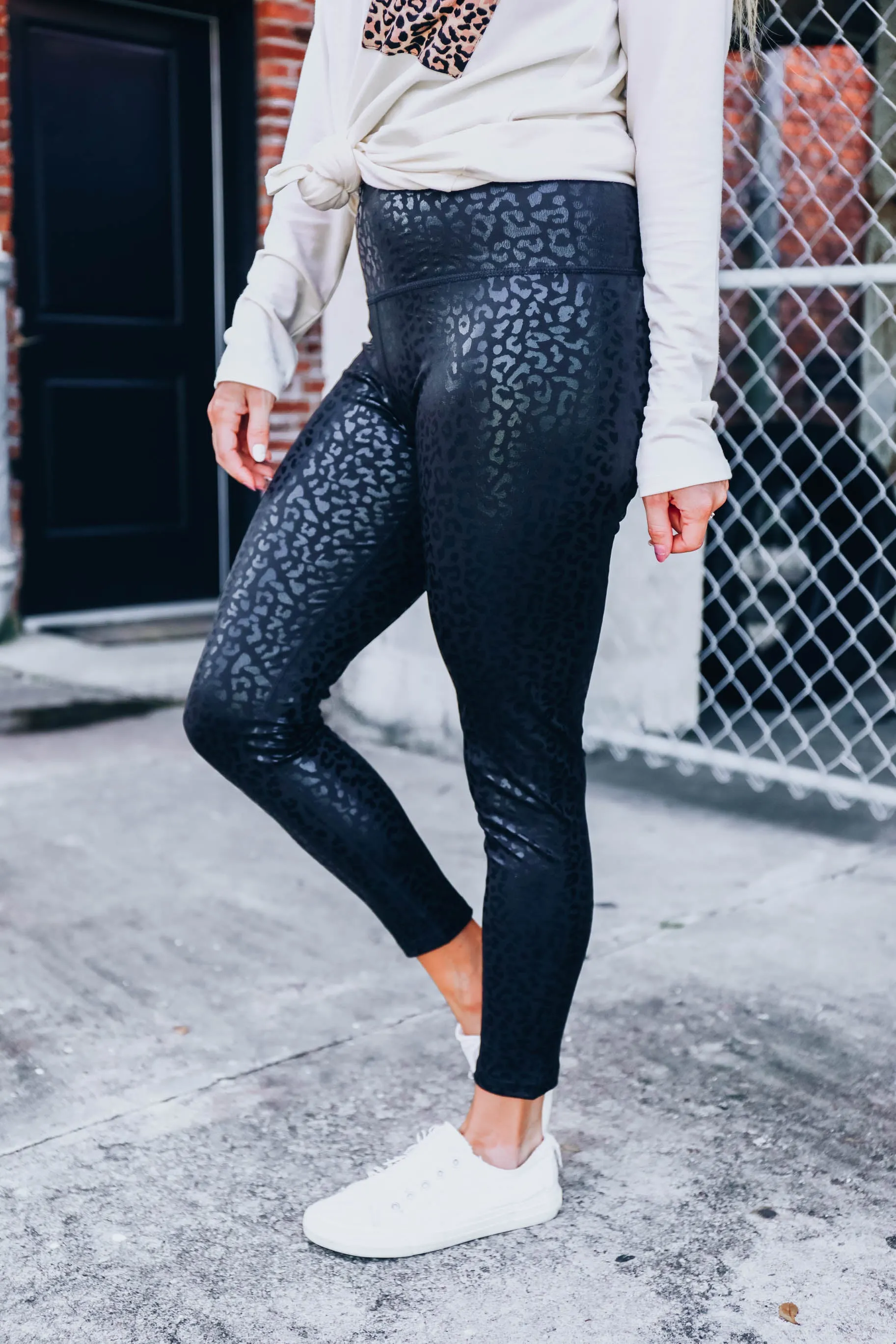 Shapin' Up Gloss Leggings