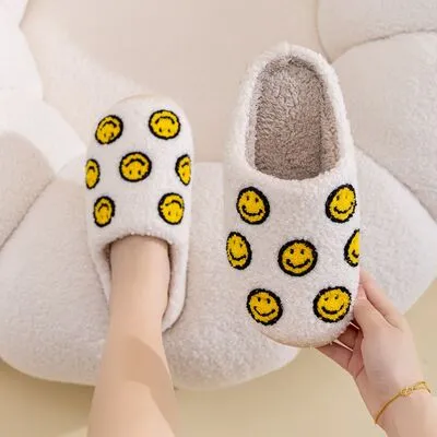 Smiley Face Slippers in Yellow Smile Mix