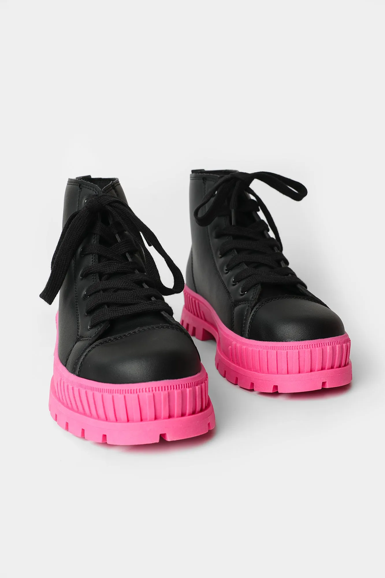 SNEAKERS (E0272/109/901)