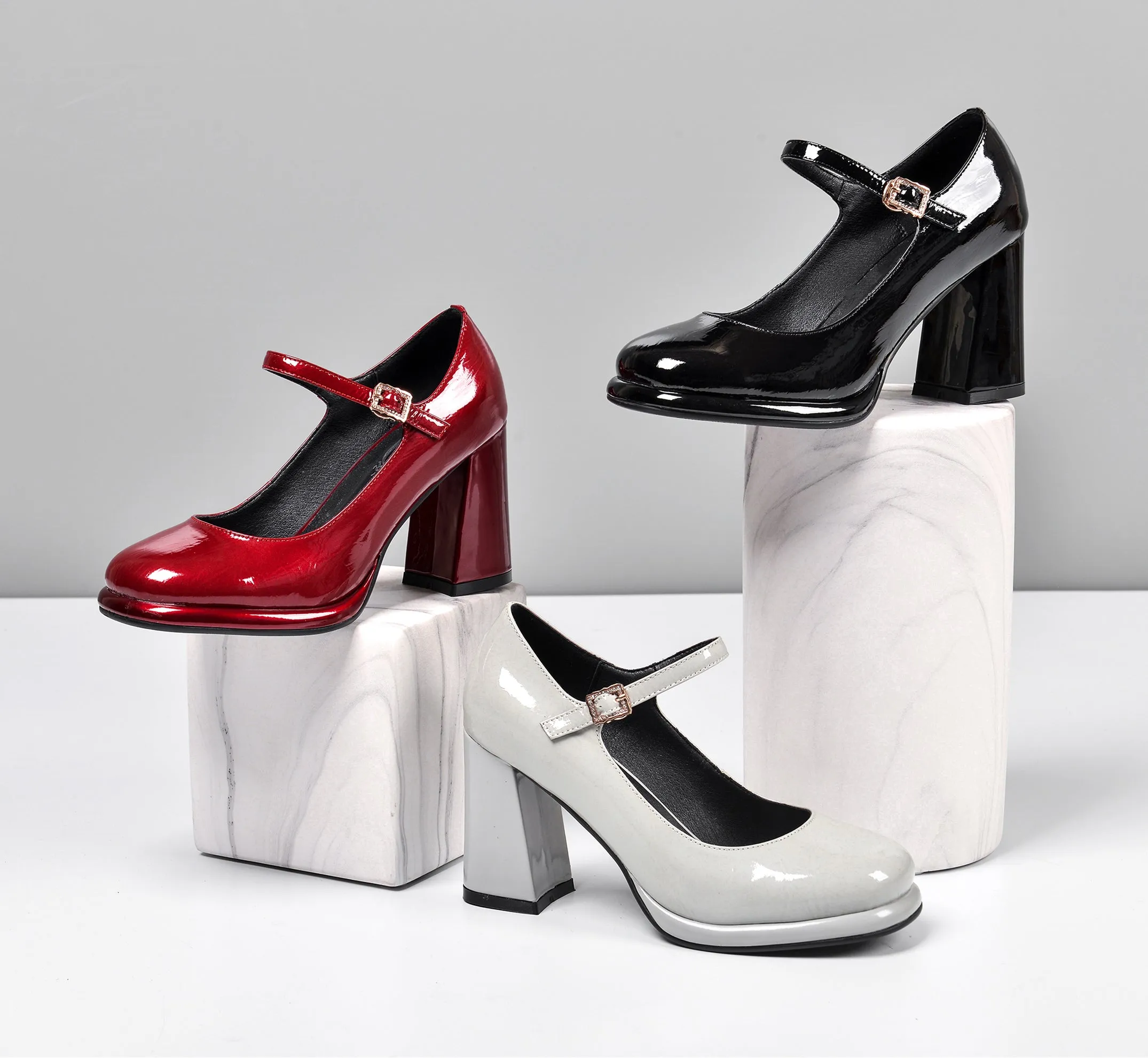 TinaCus Women's Patent Leather Rouns Toe Handmade Buckle Belt High Chunky Heel Trendy Pumps Shoes