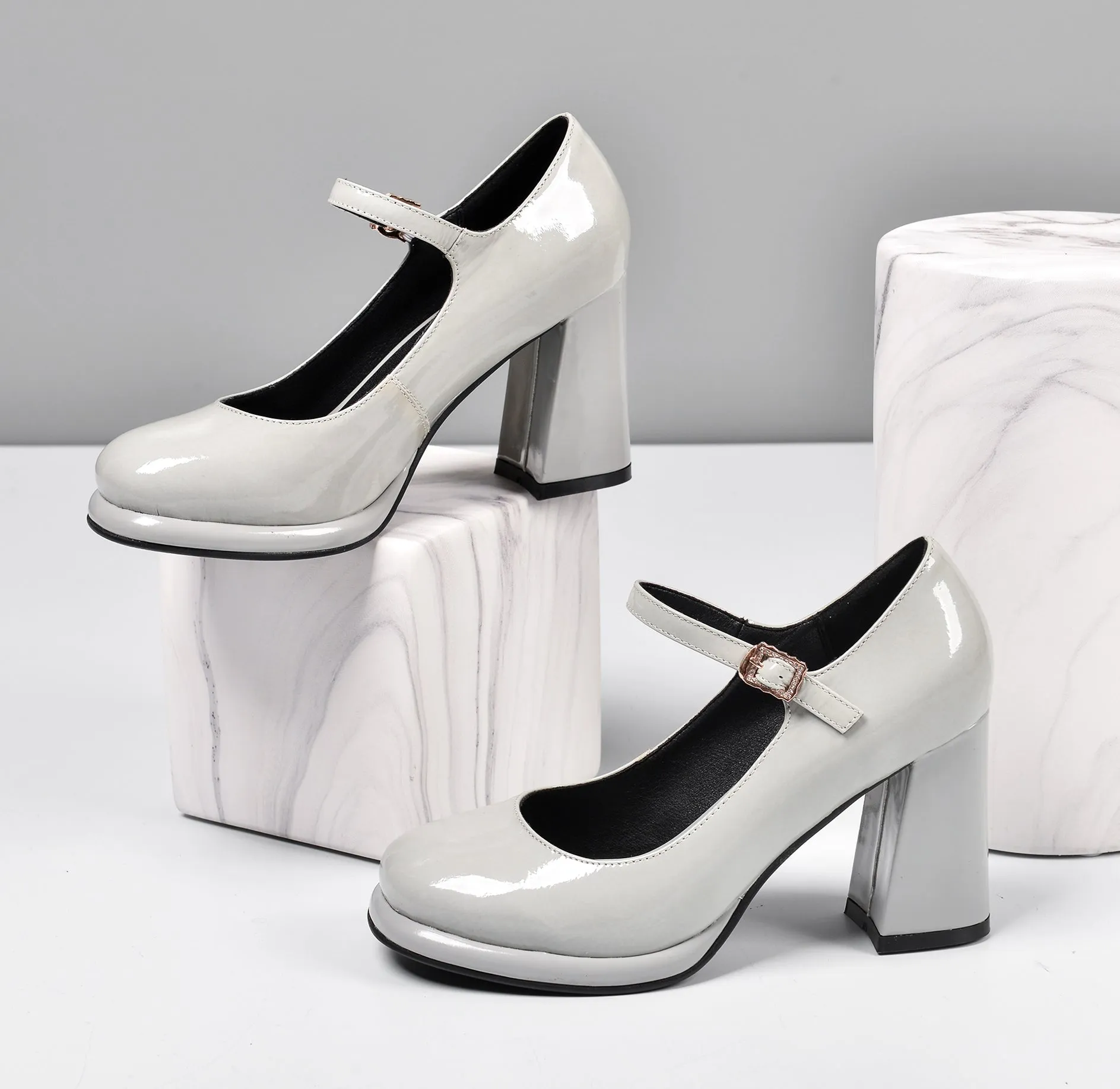 TinaCus Women's Patent Leather Rouns Toe Handmade Buckle Belt High Chunky Heel Trendy Pumps Shoes