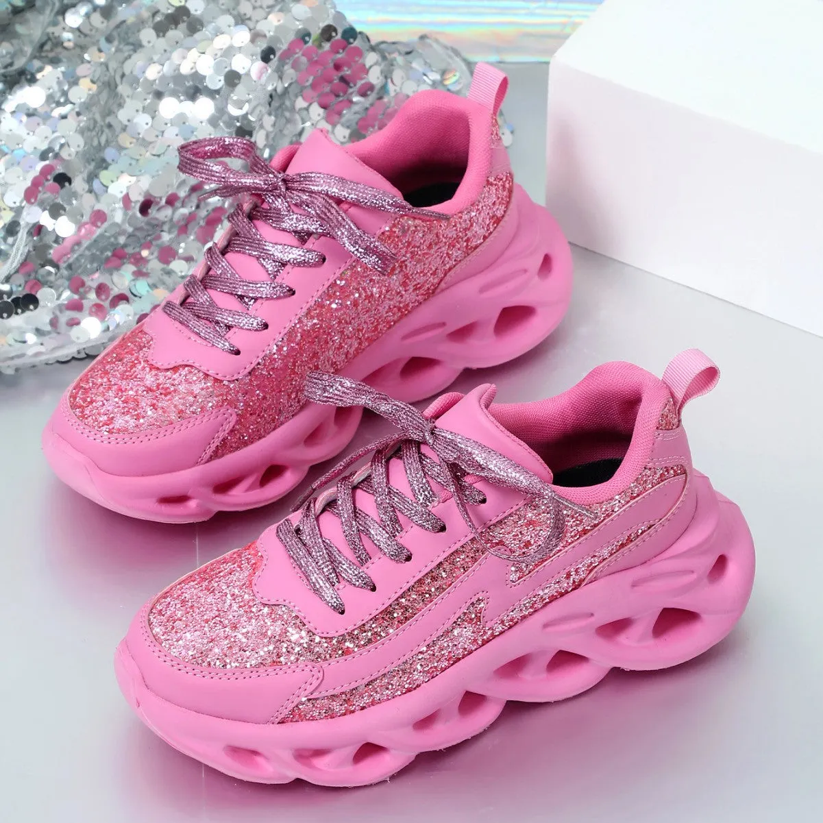 Trendy Glitter Sneakers