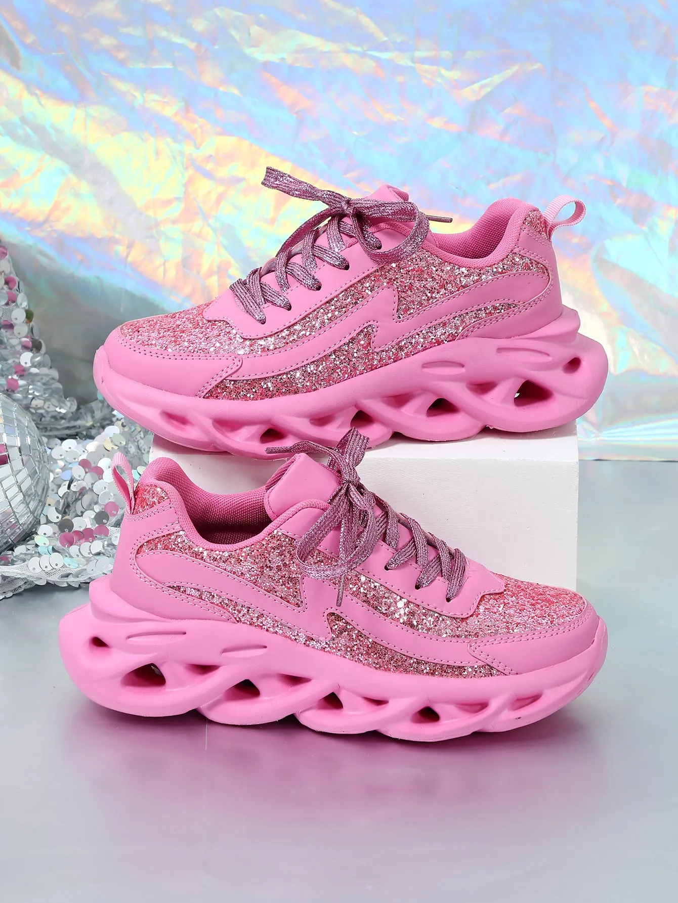 Trendy Glitter Sneakers