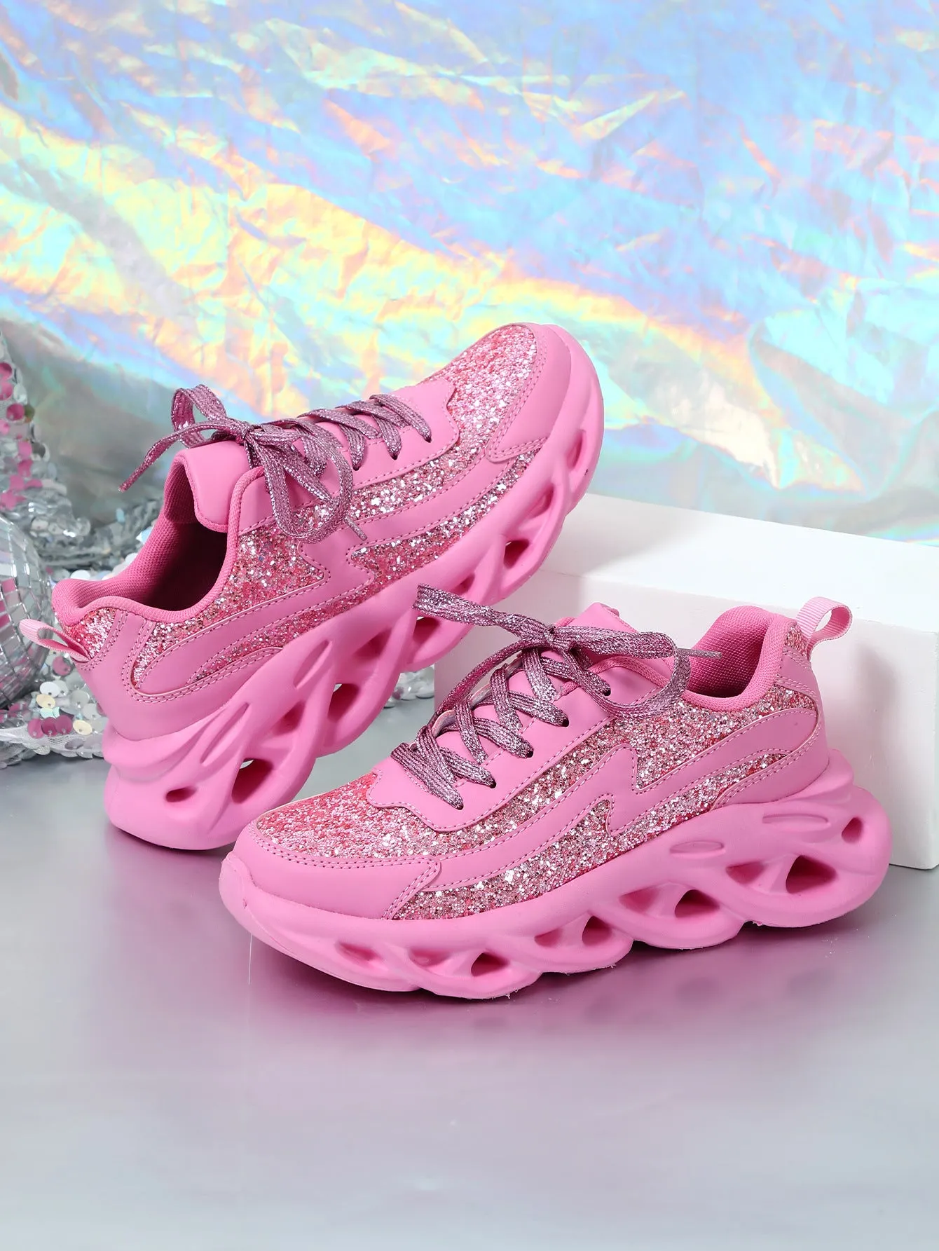 Trendy Glitter Sneakers