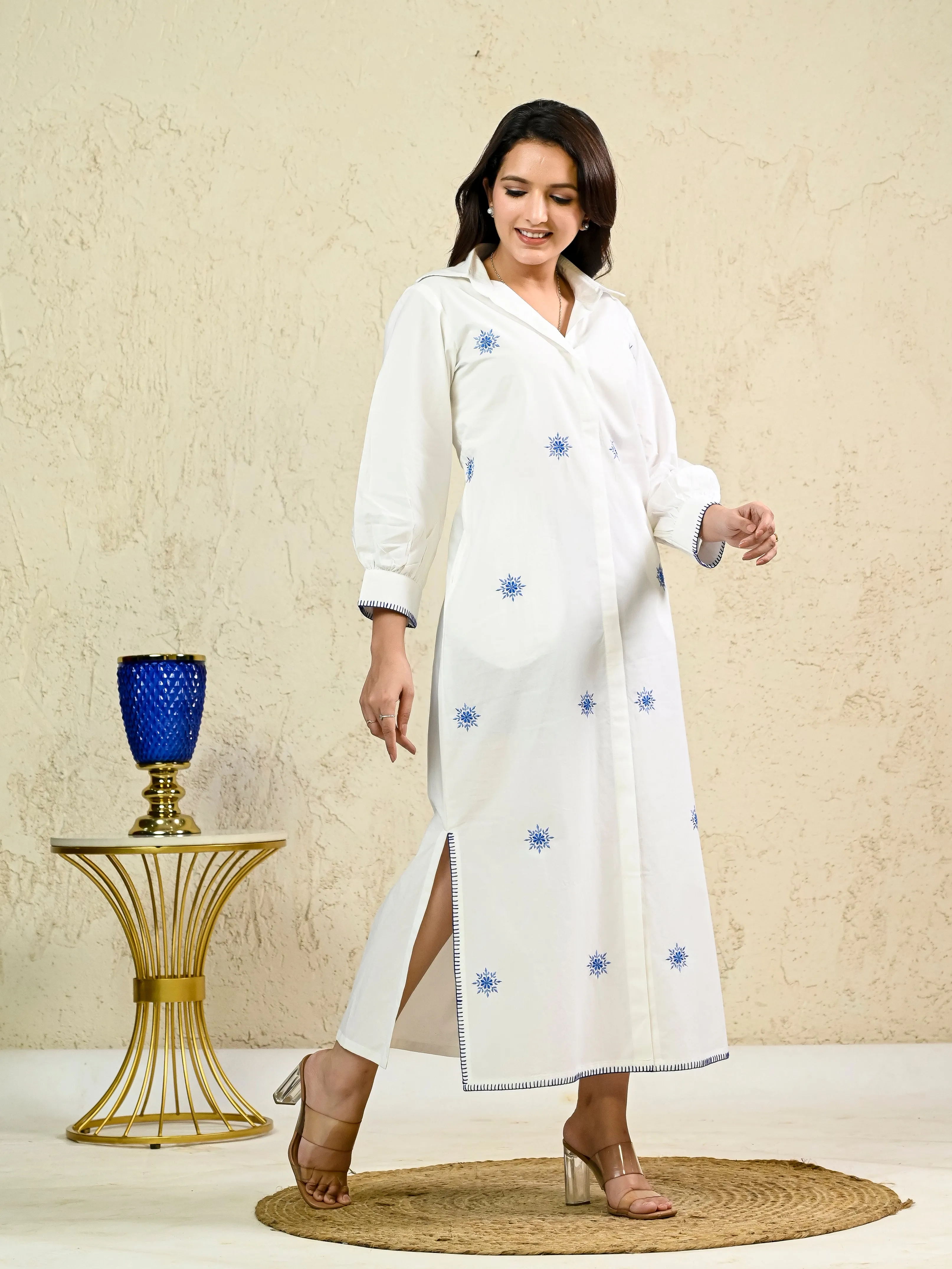 WHITE LONG EMBROIDERY SHIRT DRESS