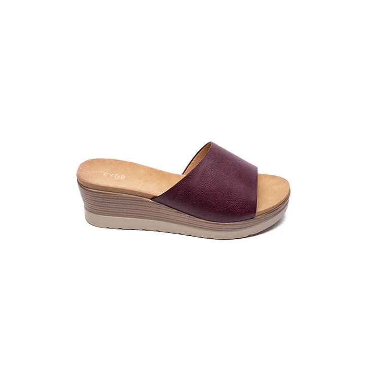 Wide Strap Flatform Sandal HL 34