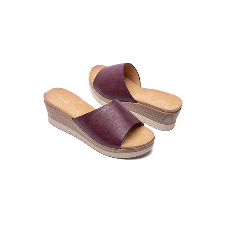 Wide Strap Flatform Sandal HL 34