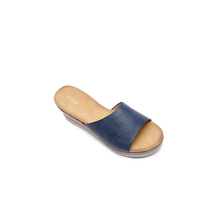 Wide Strap Flatform Sandal HL 34