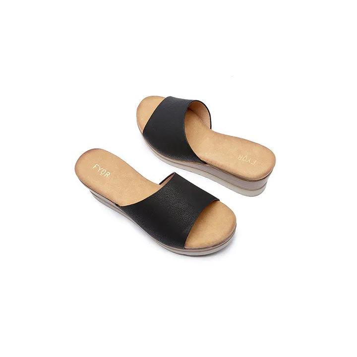 Wide Strap Flatform Sandal HL 34