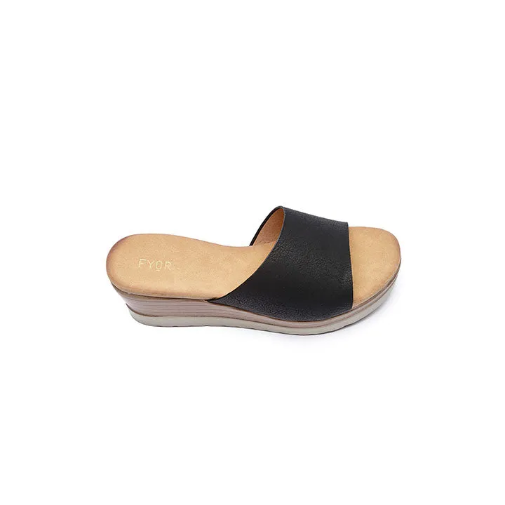 Wide Strap Flatform Sandal HL 34