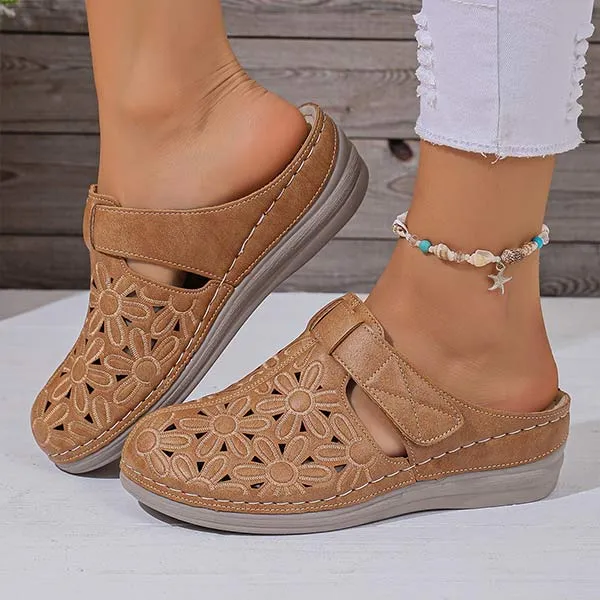 Women's Thick-Soled Slip-On Sandals with Adjustable Strap 41652779C