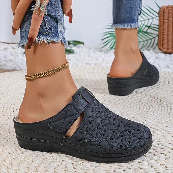 Women's Thick-Soled Slip-On Sandals with Adjustable Strap 41652779C