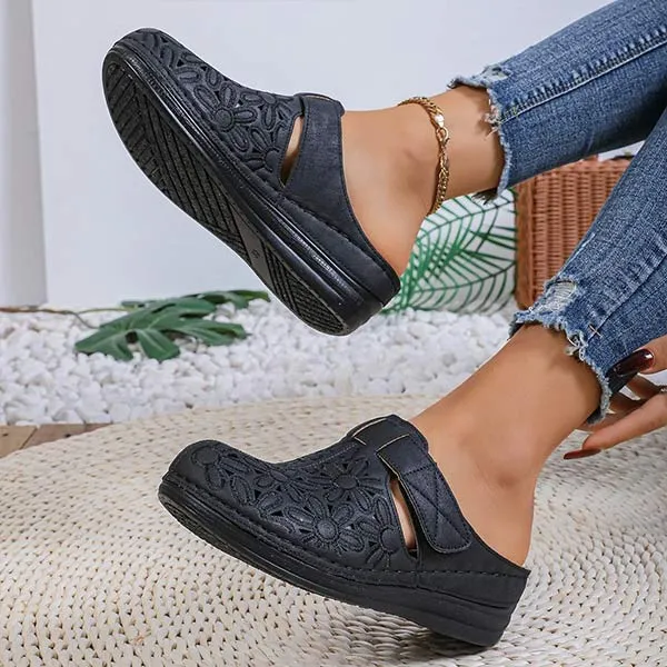 Women's Thick-Soled Slip-On Sandals with Adjustable Strap 41652779C